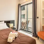 Anadia Atrium F