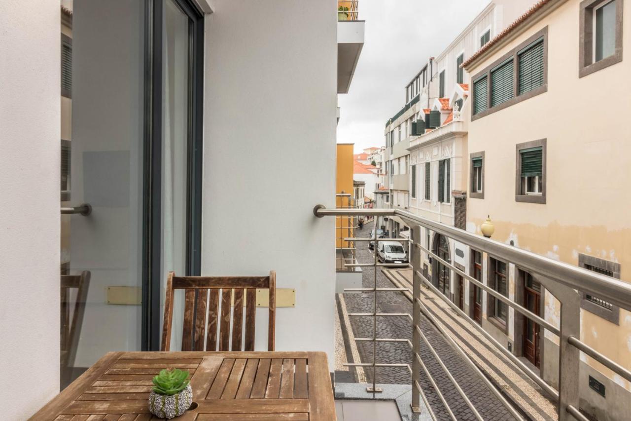 Anadia Atrium F